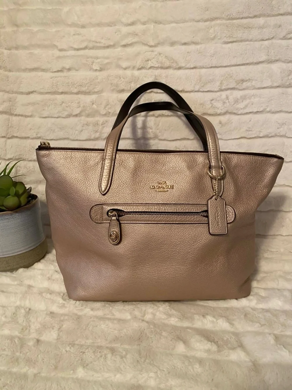 Like New Coach Tote Bag